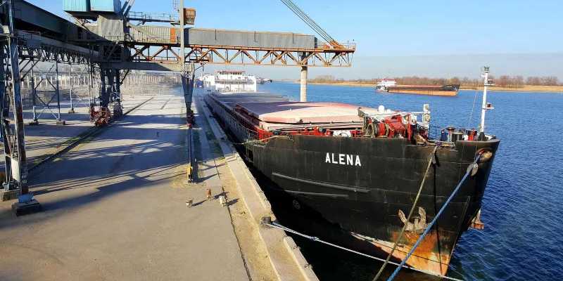 M/V ALENA